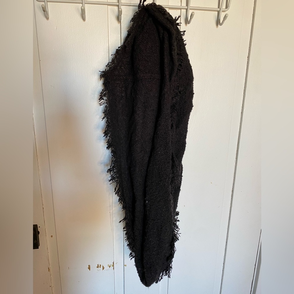 Black scarf